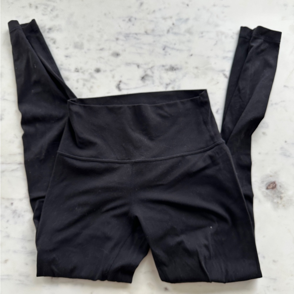 Black align 28 inch leggings size 6